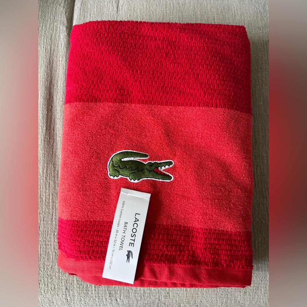 Lacoste Bath towel